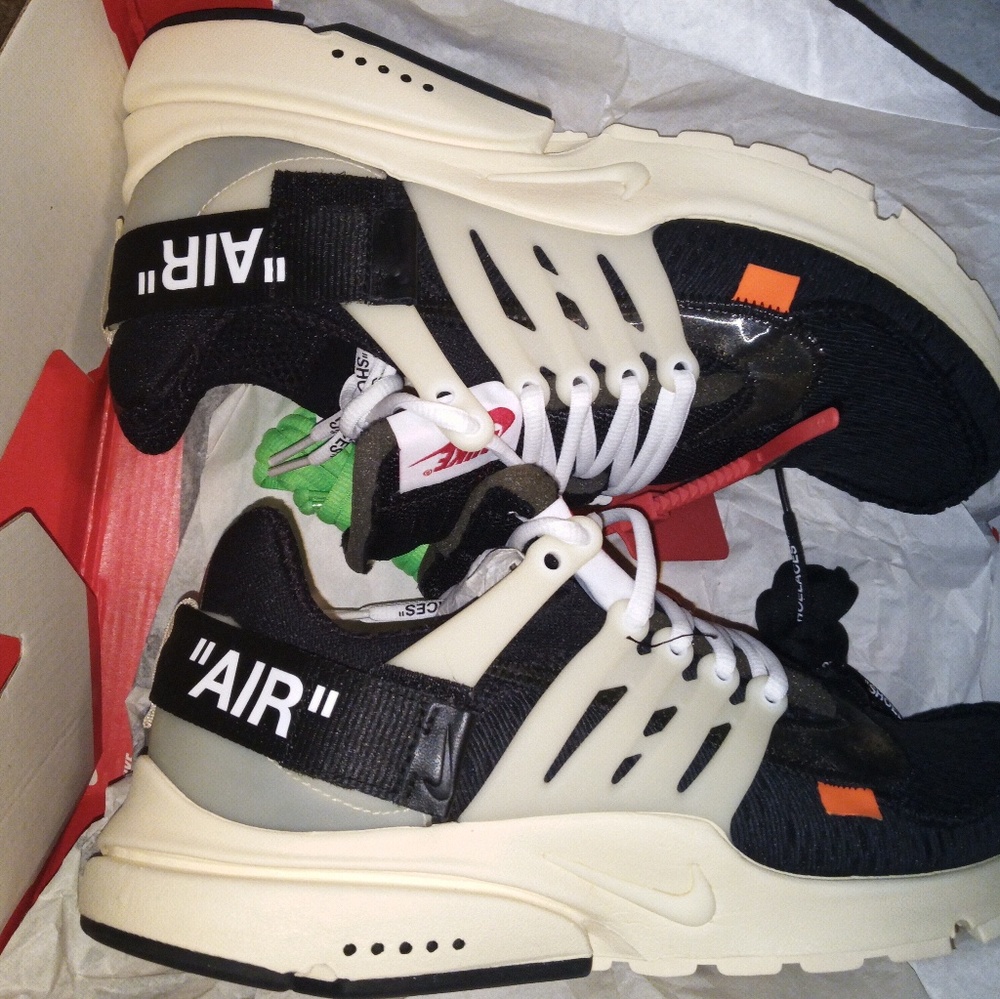Men gym shoes